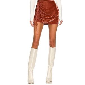 FREE PEOPLE REVOLVE vivienne rust velvet miniskirt size 2